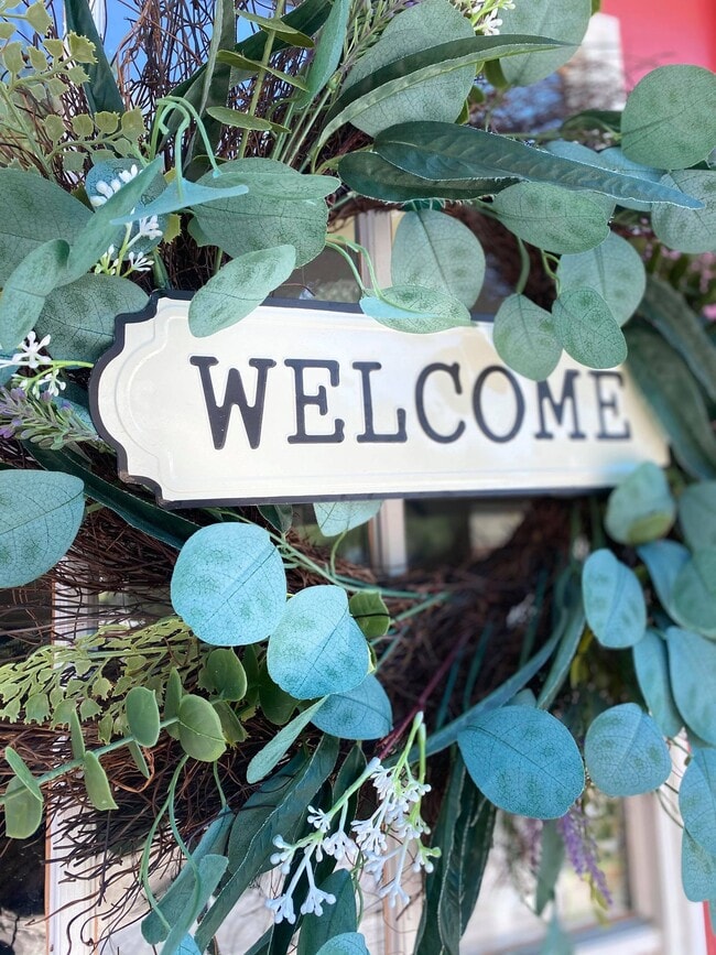 Photo - Riverwalk Apartments