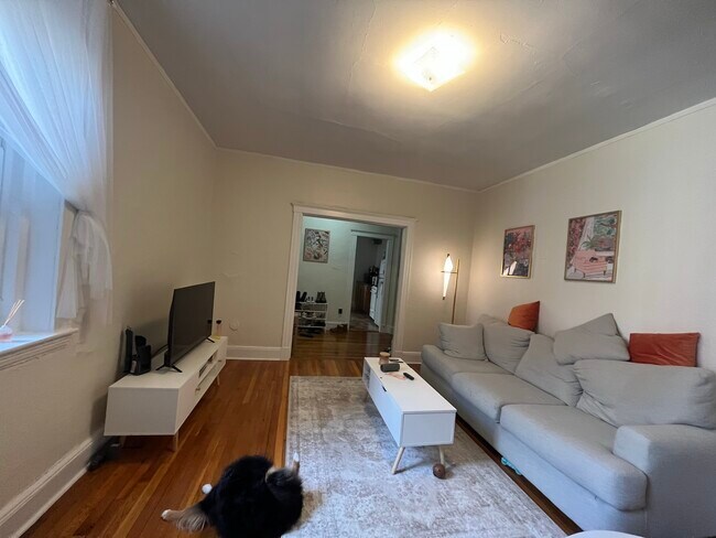 1800 Commonwealth Ave