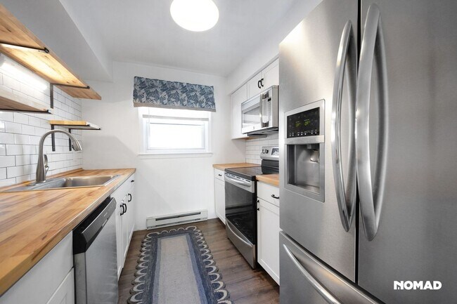 Photo - 2 Bedroom Condo in Londonderry