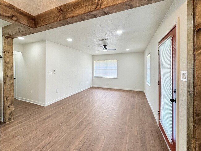 Photo - 603 W Evans St