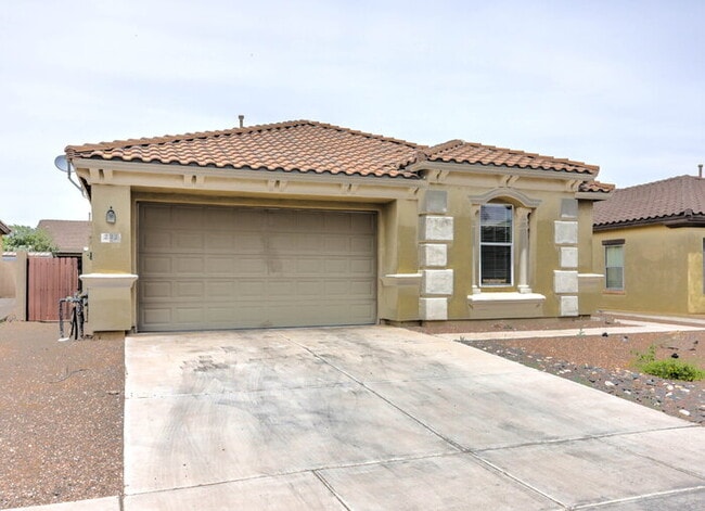 Building Photo - Rancho Sahuarita