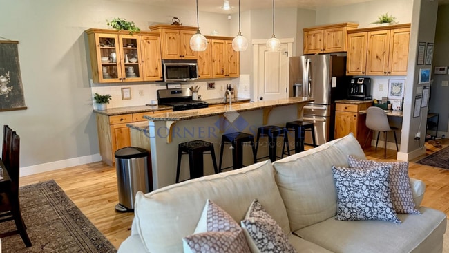 Photo - Stunning Home In Desired Woodbridge Subdivision!
