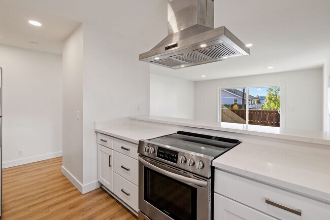 Photo - 2048 Swazey St Apartamento Unidad A