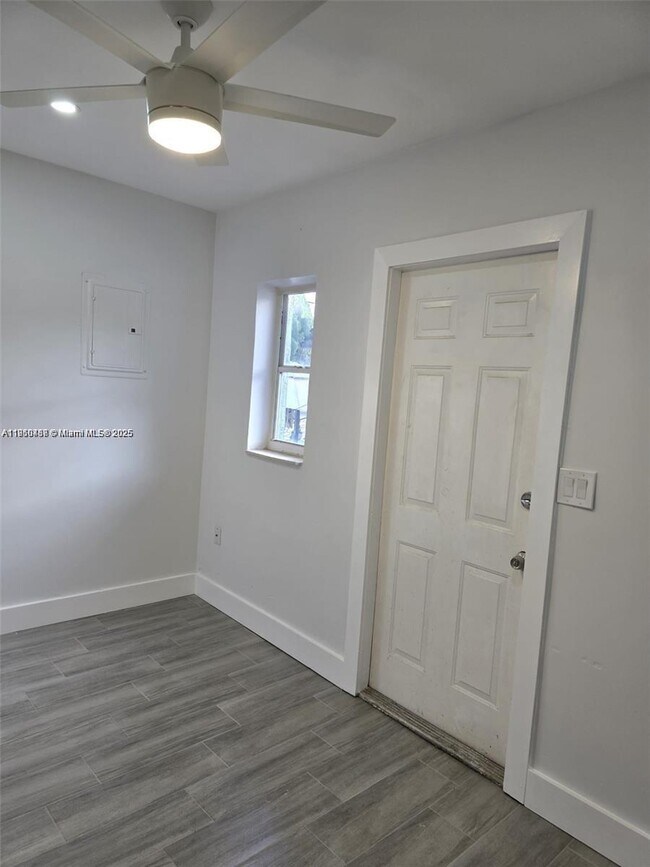 Photo - 1245 NE 110th Terrace Unidad 2