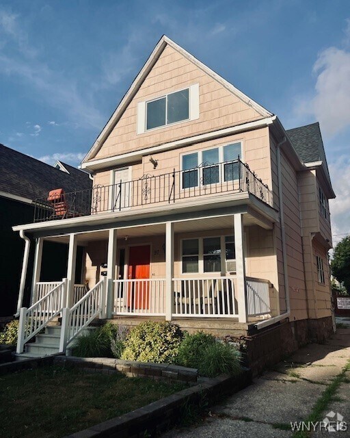 Building Photo - 97 Baynes St Rental