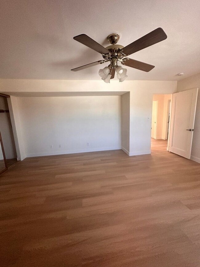 Photo - 6328-6332 Cleo Street Unidad 6328