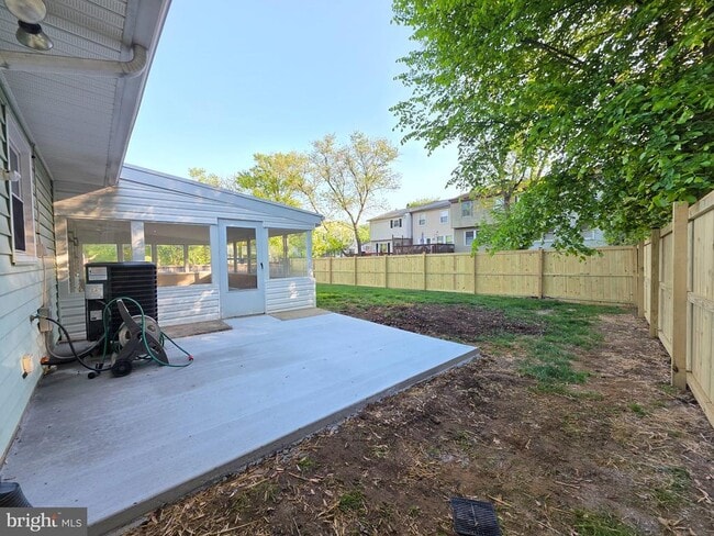 Photo - 2090 Jason Ct