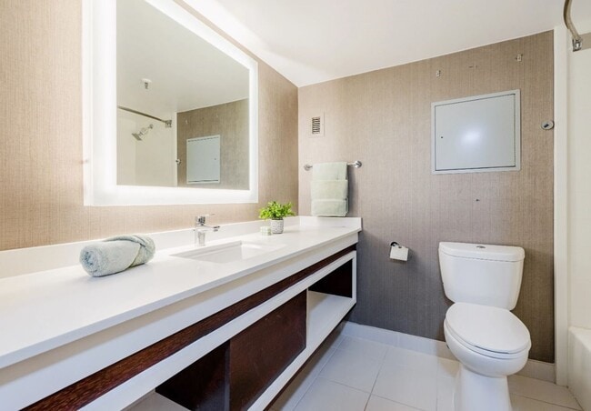 14703 Park Row Blvd Unit 901