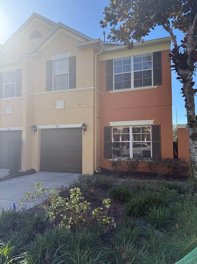 Photo - 860 Assembly Ct