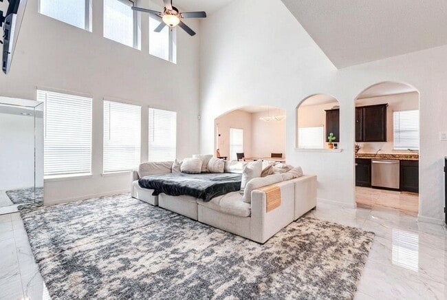 Photo - 22127 Roxanne Field Ln