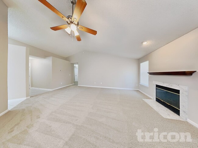 Photo - 7835 Weather Vane Dr