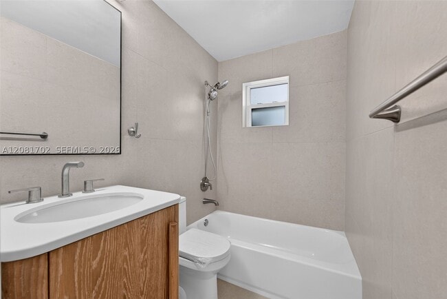 Photo - 3036 N 58th Ave