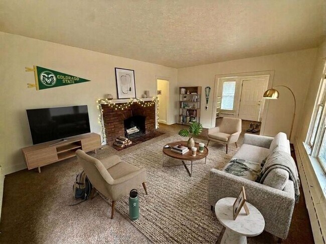 Photo - 1/2 Off First Months Rent! 3 Bed + 2 bonus rooms in basement, 2 Bath Home NEAR CSU! Flexible leas...