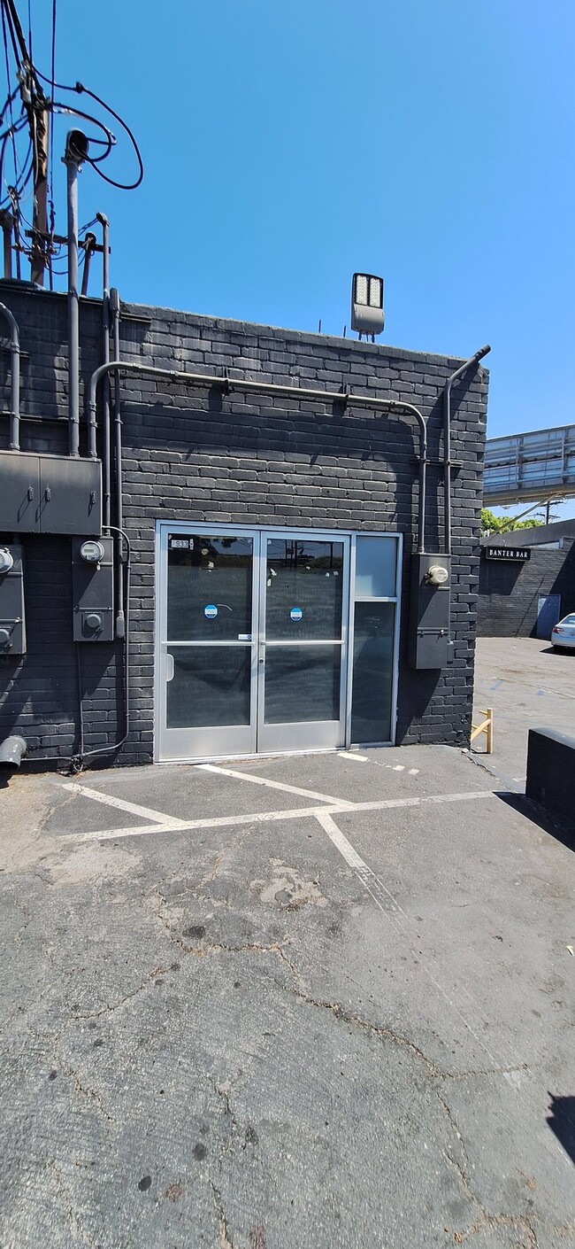 Photo - 2933 S Sepulveda Blvd