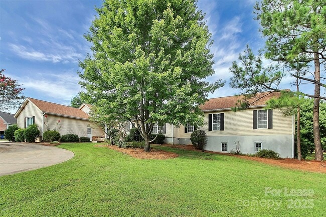 Photo - 155 Sunfish Dr