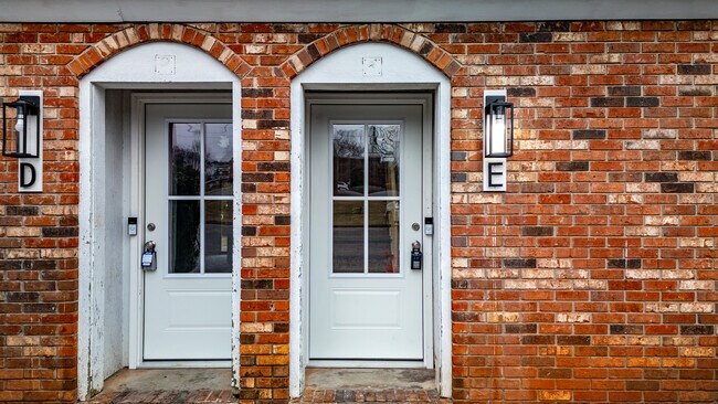 Front Door 100 Lynn E