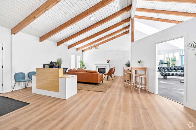 Leasing Office - The Nash Rental