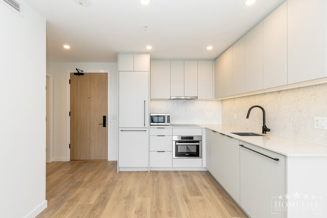 Photo - Modern 21st Floor 1 Bedroom Condo at Georgetown One in Surrey City Centre Unit 2104