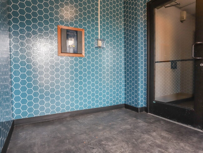 Ridgeview Apartments