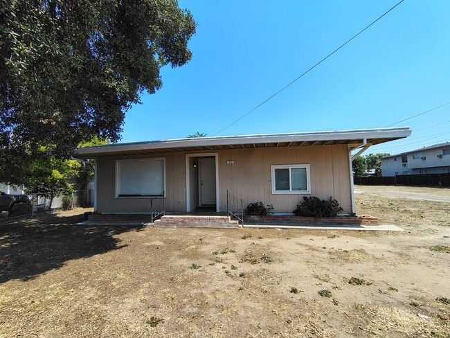 1351 Leonard Ave Unit A