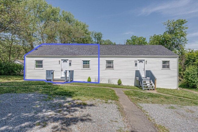 Photo - 158 Hamilton Cir