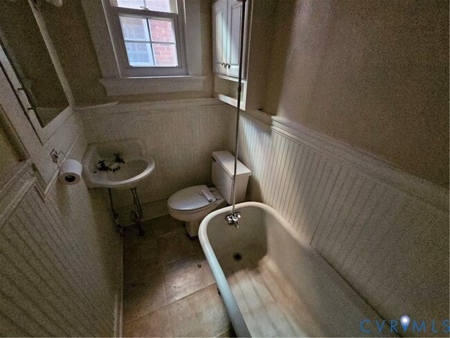 Photo - 3007 Ellwood Ave