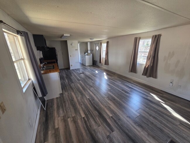 Photo - 745 Barren Hollow Rd