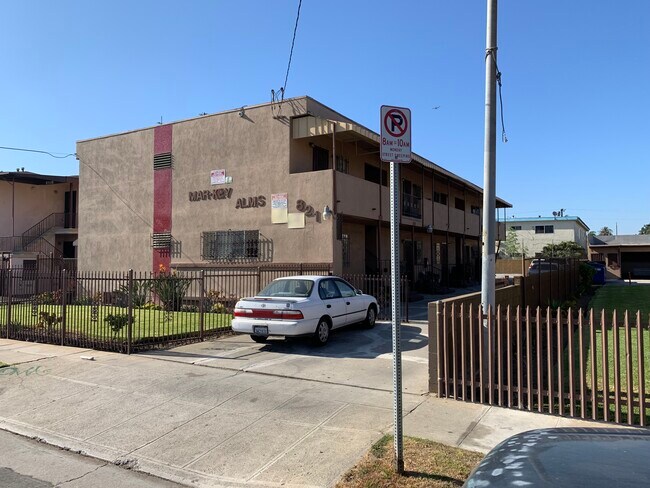 Building - 821 W Colden Ave Unit #5