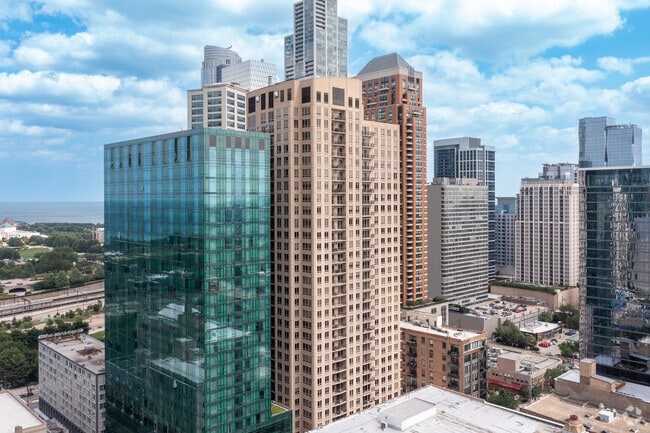 Photo - 1111 S Wabash Ave