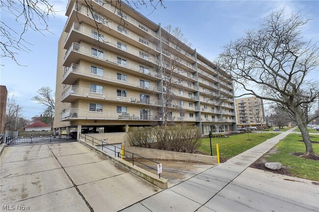 Photo - 10301 Lake Ave Unit 807