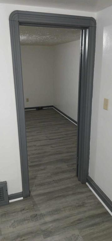 Photo - 1024 Helmsdale Rd House