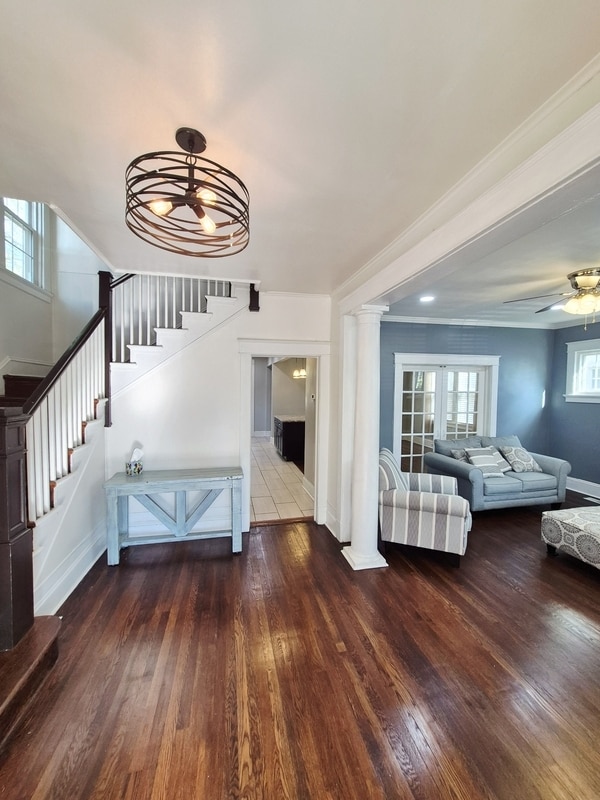 Photo - 2723 Fendall Ave