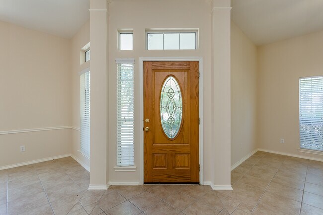 Photo - 21915 Rivergate Ct