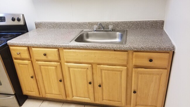 Photo - 218 N 54th St Unidad 1st Fl.