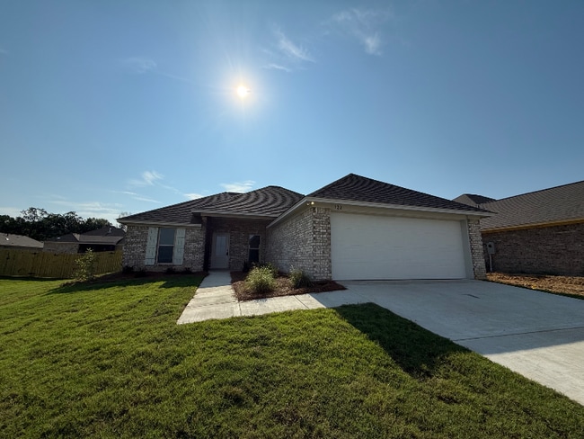 Building Photo - 122 Madisonville Dr Rental
