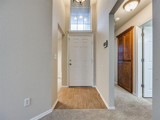 Photo - 1605 SW 33RD St