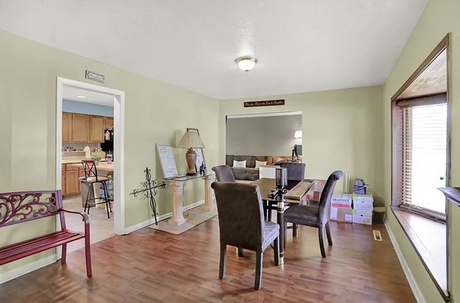 Building Photo - 6037 E 43rd St Rental