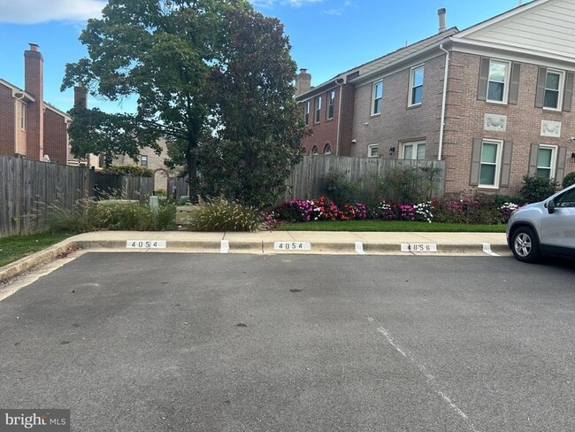 Photo - 4054 Norbeck Square Dr