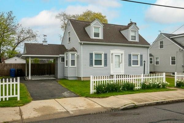 Photo - 94 Eustis Ave