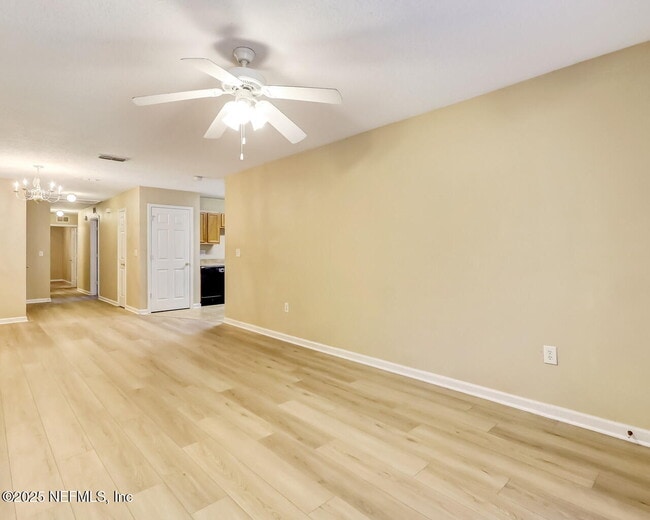 Photo - 8448 Kona Ave