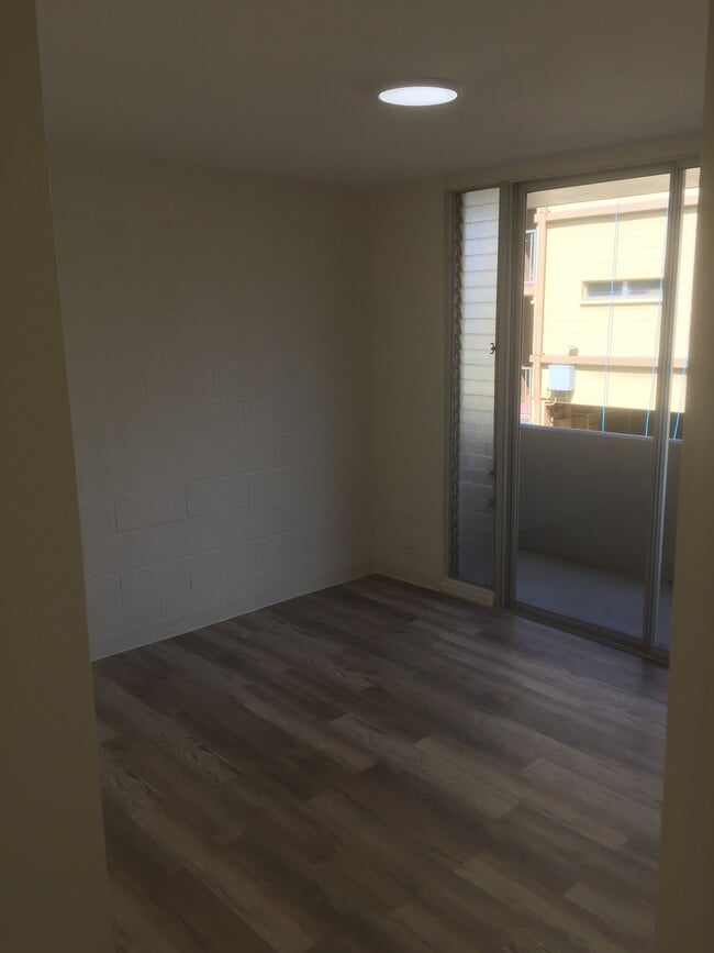 Photo - 34 Hialoa St