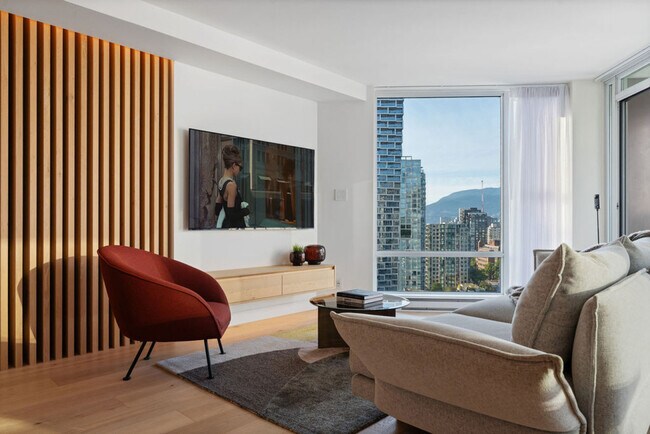 Building Photo - 583 Beach Crescent Unit SI ID1520574P