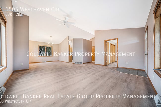 Photo - 1505 Westhaven Cir