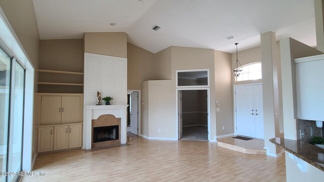 Photo - 1808 Shady Grove Ln