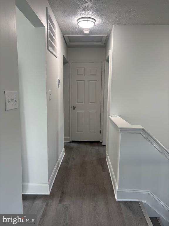Photo - 838 Insley Cir