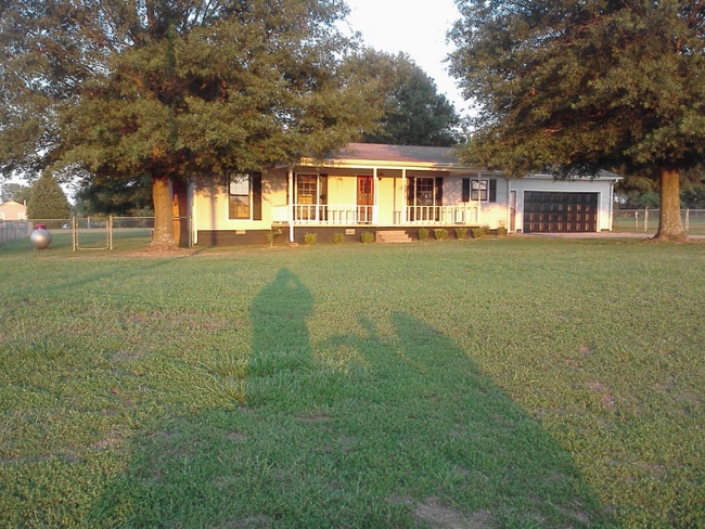 Photo - 20556 Johnson Rd