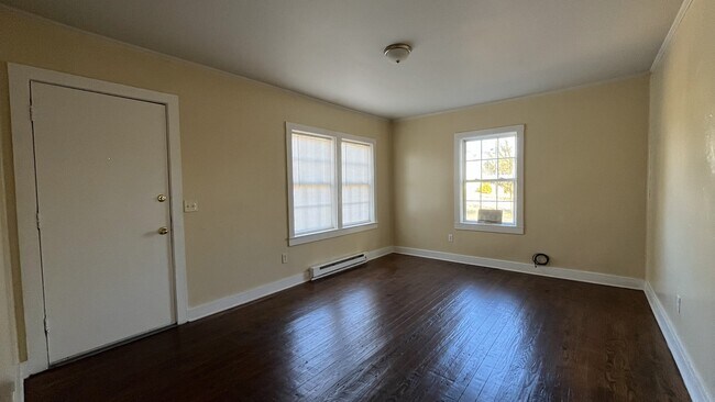 Photo - 2621 Dr Carver Rd