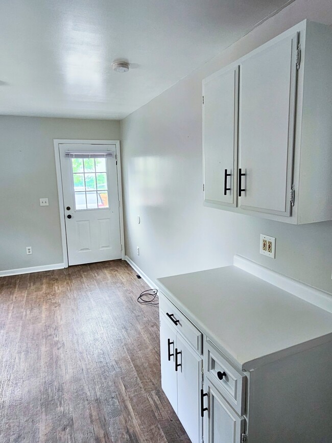 Photo - 317 E Church St Unidad 3