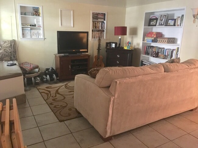 Photo - 5506 Loyola Ave Unit 5506 Loyola Ave.