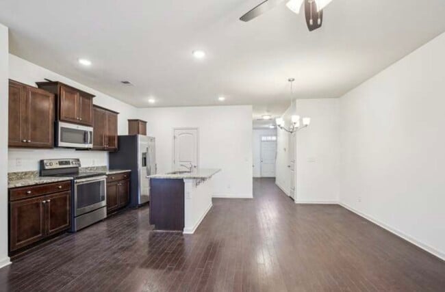Photo - 3927 Cannonsgate Ln
